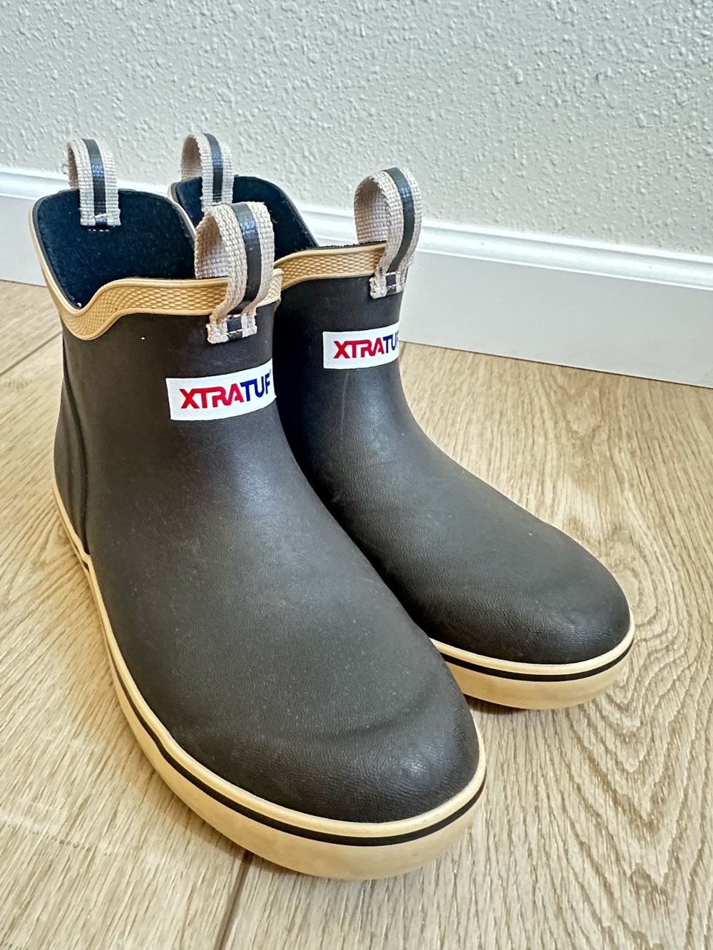 XTRATUF youth size 4 brown
